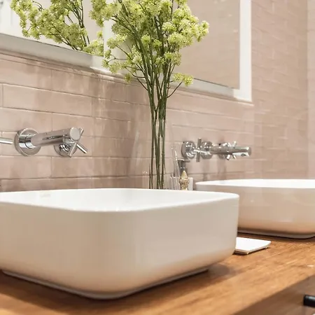 Modern Luxe In The Historic Center By Rems Apartment *